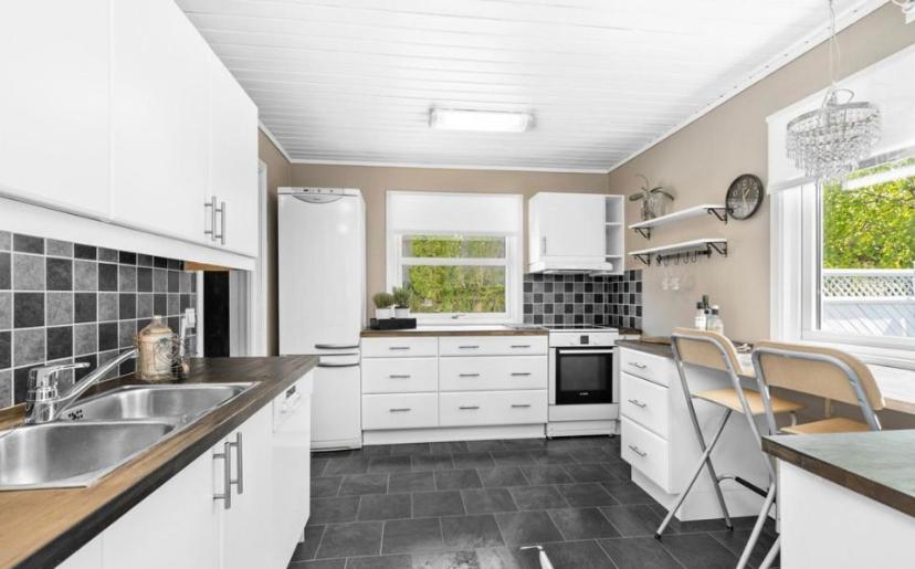 Sjarmerende Familievennlig Hus Med 2 Soverom Kristiansand Eksteriør billede